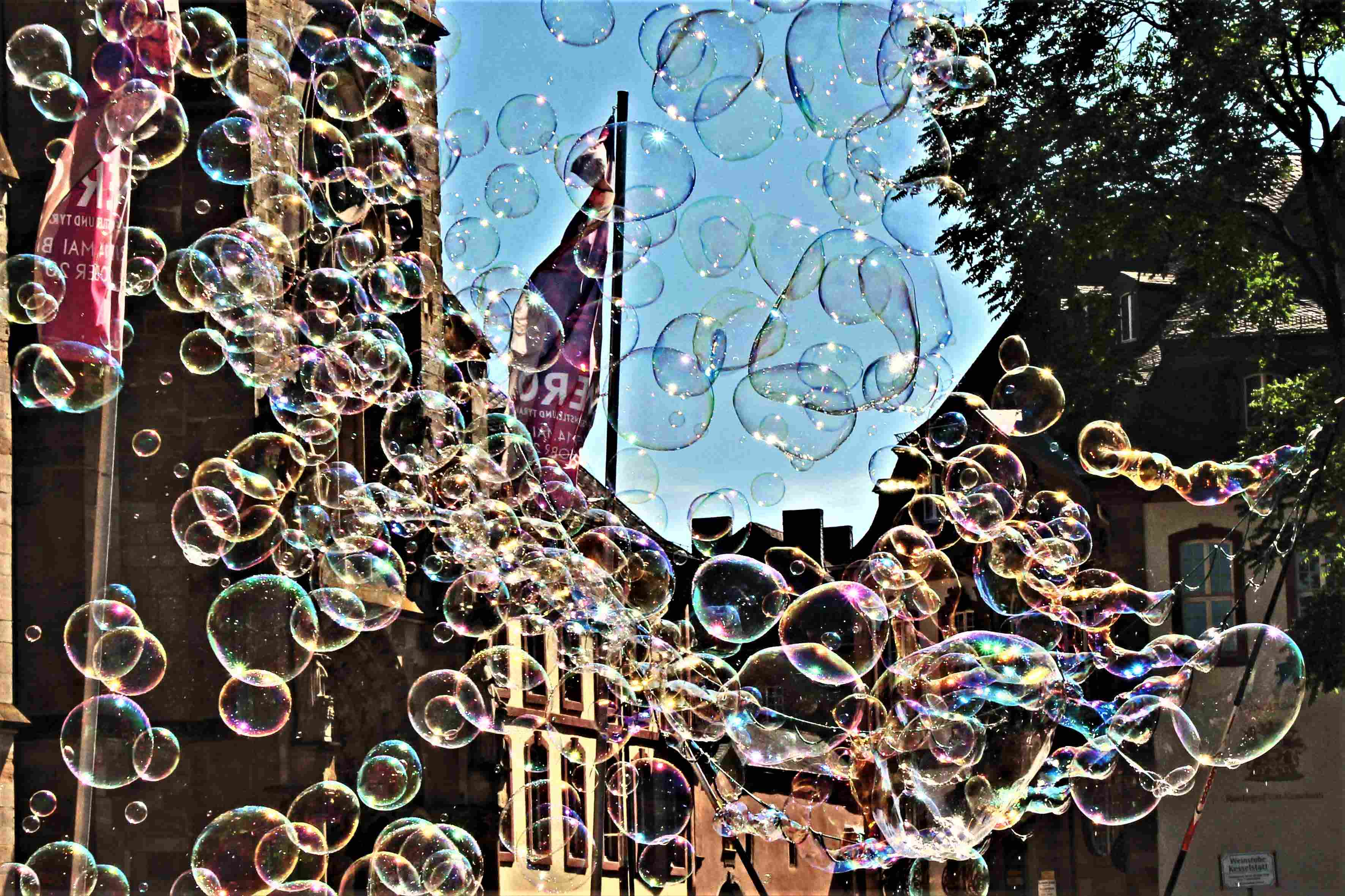 01_bubbles_02