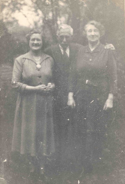 Ethel & Charles with Lily